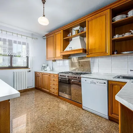 Apartment Brostolade V Apartment