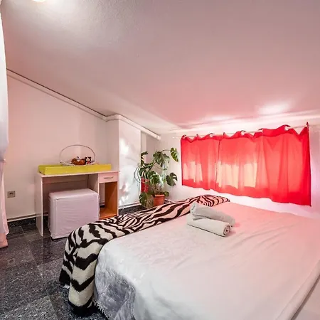 Apartment Brostolade V Apartment *