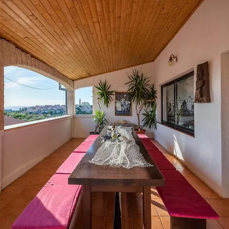 Apartment Brostolade V 아파트 브르사르