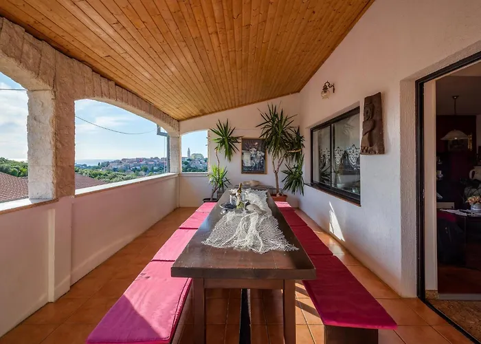 Apartment Brostolade V 아파트 브르사르